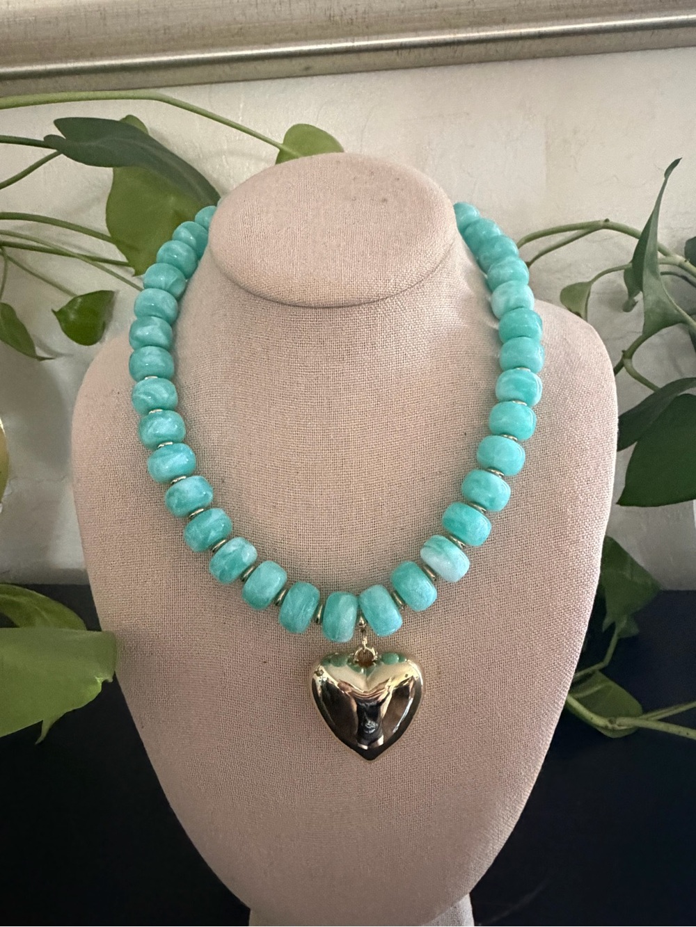 Vintage Chunky Turquoise Lucite Gold Puffy Large Heart Pendant Beaded Necklace